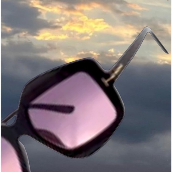 COPY - RS Eyewear KIKI Sunglasses Black Geometric Frames Pink Lenses - Picture 2 of 2